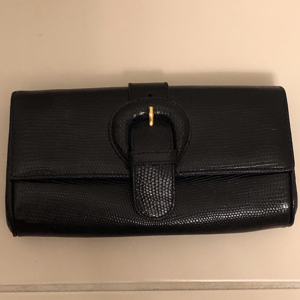SUAREZ LIZARD NEW YORK. DIFFERENCE OF THIS BAG AND EGO BAGS I ALSO LOVE. (PRICE)